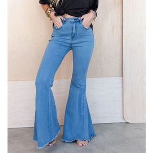 NWT Prestley Super Flare Jeans size XS